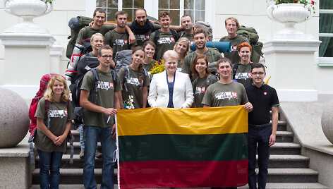 Grįžę &bdquo;Misija Sibiras&ldquo; dalyviai susitiko su Dalia Grybauskaite