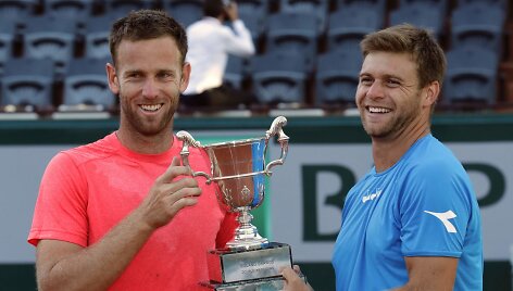 Ryanas Harrisonas su Michaelu Venusu tapo &bdquo;Roland Garros&ldquo; čempionais