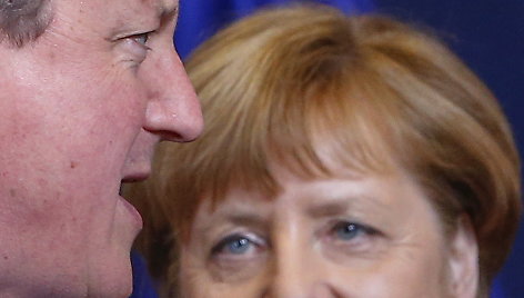 Davidas Cameronas ir Angela Merkel