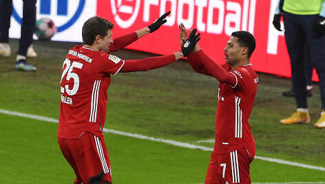 Thomas Mulleris ir Serge'as Gnabry