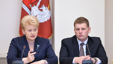 Dalia Grybauskaitė su Lietuvos jaunimo organizacijų atstovais