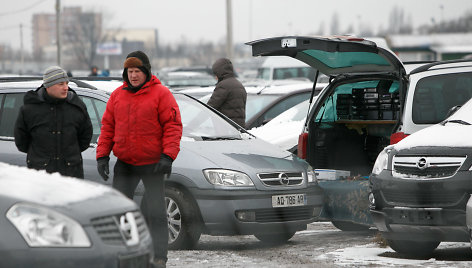 Kauno automobilių turguje