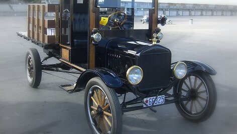 Ford Model T pikapas su mediniais ratais. (Writegeist, Wikimedia(CC BY-SA 4.0)