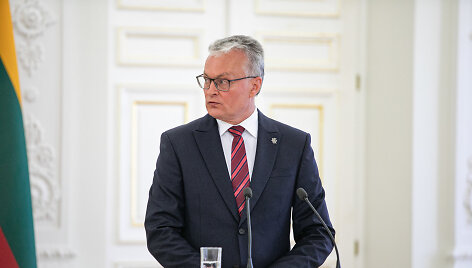 Charles'is Michelis ir Gitanas Nausėda