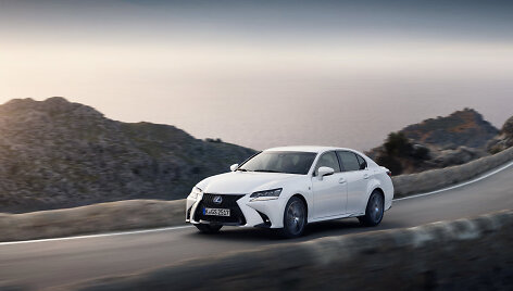 Atnaujintas &bdquo;Lexus GS&ldquo;