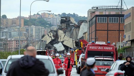 Italijoje sugriuvo greitkelio viadukas