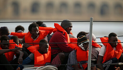 Maltos kari&scaron;kių i&scaron;gelbėti migrantai
