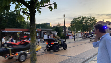 Įvykio vietoje: prie Palangos tilto skubančios tarnybos