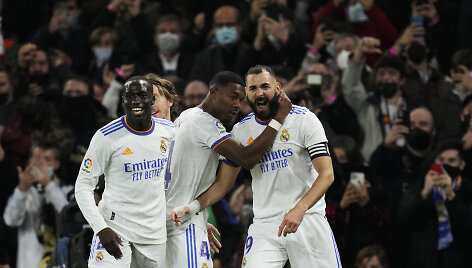 Madrido &bdquo;Real&ldquo; &scaron;ventė pergalę miesto derbyje