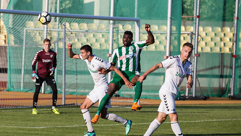 A lygos futbolo rungtynės : „Kauno Žalgiris“ prieš Vilniaus Žalgirį