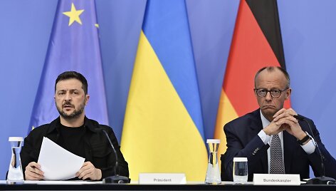 Ukrainos prezidentas ir Vokietijos kancleris /  / AP
