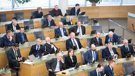 Parlamente pateikta idėja birželį Seimą rinkti i&scaron; naujo