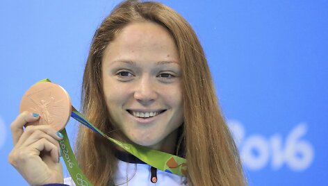 Aliaksandra Herasimenia ir dar du &scaron;imtai Baltarusijos sporto atstovų pasira&scaron;ė lai&scaron;ką, nukreiptą prie&scaron; diktatori&scaron;ką A.Luka&scaron;enkos valdymą.