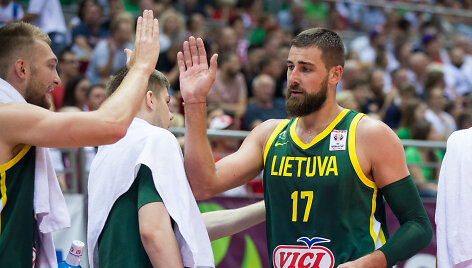 Domantas Sabonis ir Jonas Valančiūnas
