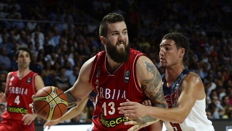 Miroslavas Raduljica ir Klay'us Thomsonas