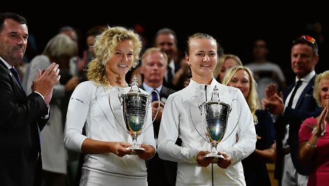 Barbora Krejčikova ir Katerina Siniakova 
