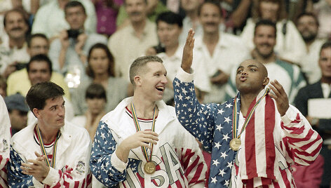  Johnas Stocktonas, Chrisas Mullinas ir Charlesas Barkley