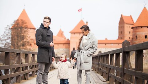 Donatas Montvydas su žmona Veronika ir dukra Adele