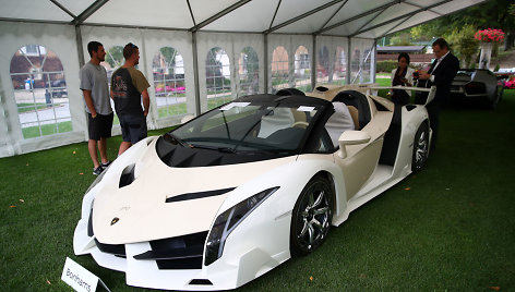 „Lamborghini Veneno Roadster“