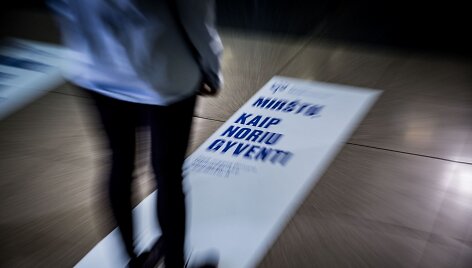 Performansas &bdquo;Mir&scaron;tu, kaip noriu gyventi&ldquo;