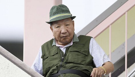 I. Hakamada /  / AP