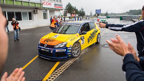 „Volkswagen Castrol Cup“ lenktynės Brno trasoje Čekijoje