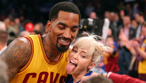 J.R. Smithas ir Miley Cyrus