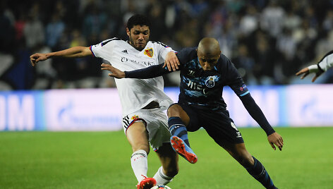 Mohamedas Elneny (kair.)