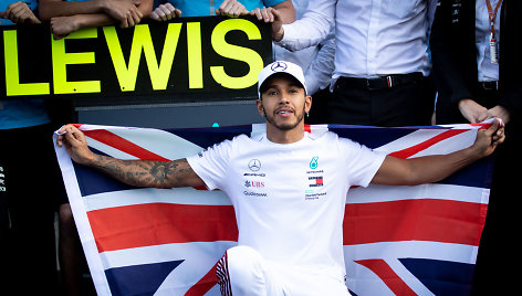 Lewisas Hamiltonas Meksikos GP užsitikrino jau penktą F1 čempiono titulą