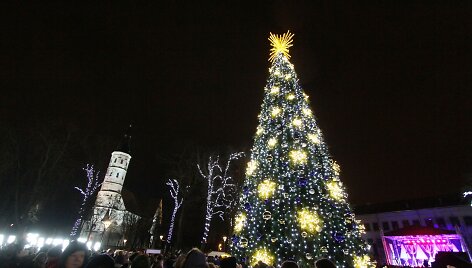 Kalėdų eglės įžiebimas &Scaron;iauliuose