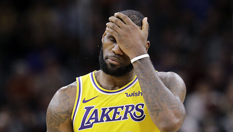 LeBronas Jameas