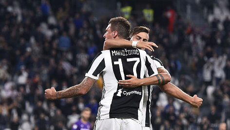Mario Mandžukičius ir Paulo Dybala