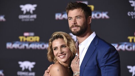 Chrisas Hemsworthas su žmona Elsa Pataky