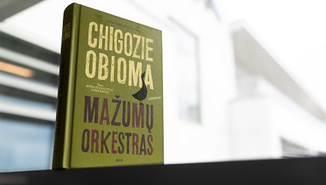 Knyga „Mažumų orkestras“