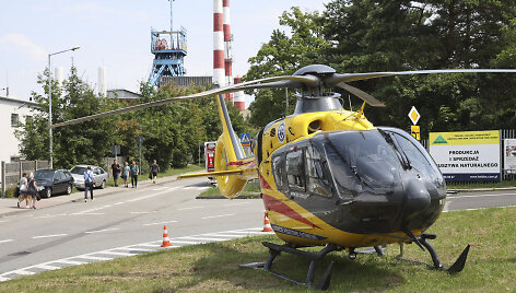 Gelbėtojų sraigtasparnis prie Ridultovų anglių kasyklos