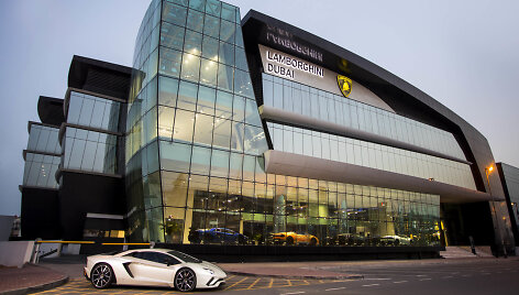 &bdquo;Lamborghini&ldquo; atstovybė Dubajuje
