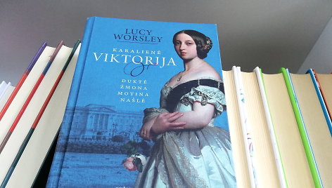 Lucy Worsley knyga „Karalienė Viktorija“ 