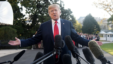 Donaldas Trumpas i&scaron;vyksta į Aziją