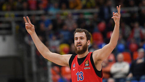 Eurolygos milžinų dvikovoje Maskvoje &bdquo;Fenerbahče&ldquo; krep&scaron;ininkai po pratęsimo palaužė CSKA.
