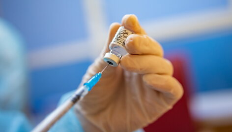 Vilniaus miesto klinikinės ligoninės medikų vakcinacija nuo COVID-19