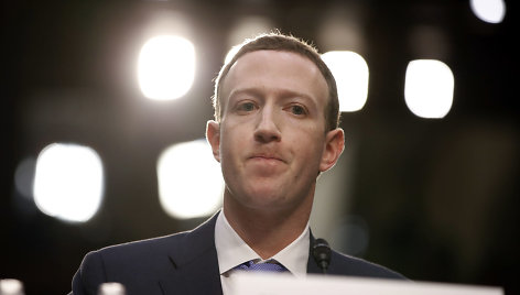 „Facebook“ vadovas Markas Zuckerbergas JAV Senate