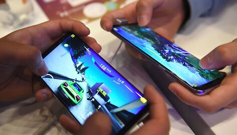 Žaidimai i&scaron;maniuosiuose telefonuose