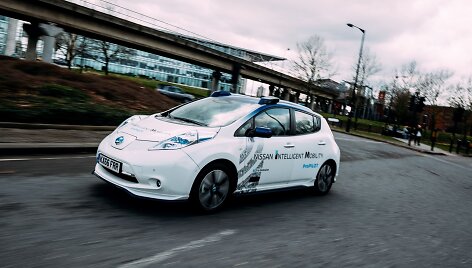 &bdquo;Nissan LEAF&ldquo; autonominis automobilis