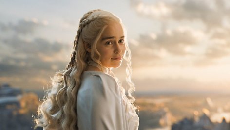 Emilia Clarke seriale „Sostų karai“