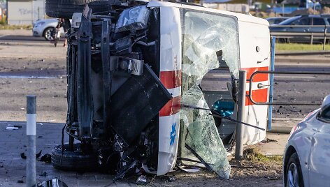 Ankstų antradienio rytą prie &bdquo;Gariūnų&ldquo; įvyko avarija