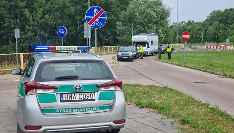 Lenkija atstatė sienos su Lietuva kontrolę