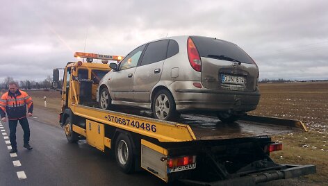 Girto vairuotojo automobilis