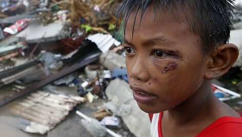 Filipinų Taklobano miestas, nusiaubtas taifūno Haiyan