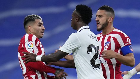 Angelis Correa buvo pašalintas iš aikštės