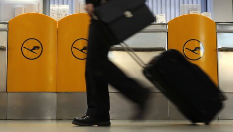 &bdquo;Lufthansa&ldquo; dėl streiko at&scaron;aukė tūkstančius skrydžių.